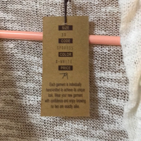 Duster - Picture 2 of 2